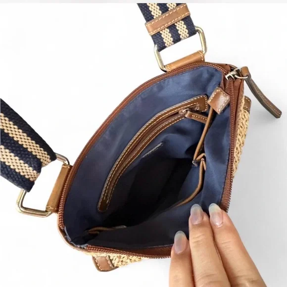 Chaps Rattan Handbag - Picture 3 of 5